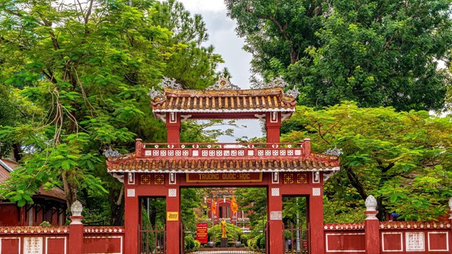 Ngôi trường duy nhất Việt Nam là Di tích Quốc gia đặc biệt: Nơi Bác Hồ từng theo học, lập kỷ lục 8 lần có cầu truyền hình Olympia