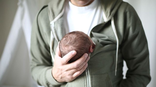 Đề xuất mới dành cho nam giới có 2 con đẻ mà không có vợ