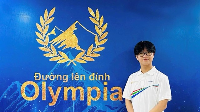 Quán quân Olympia năm thứ 25: Học sinh Chuyên Hà Nội - Amsterdam, sở hữu loạt thành tích đáng ngưỡng mộ