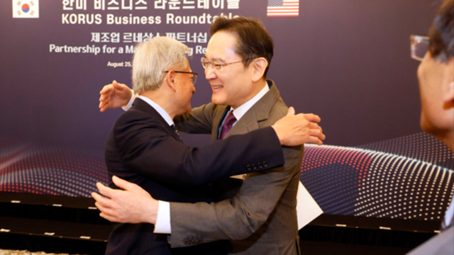 CEO Nvidia Jensen Huang gặp ‘Thái tử Samsung’, Chủ tịch Hyundai để uống bia, ăn gà rán