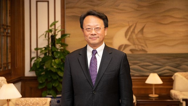 Tước mọi chức vụ của nguyên Hiệu trưởng Đại học Thanh Hoa