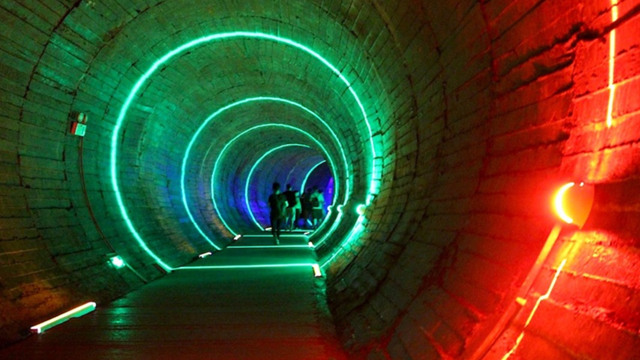 Trung Quốc xây 'pháo đài' tuyệt mật dưới lòng đất gồm 140 đường hầm, có thể chịu được 1 triệu tấn thuốc nổ cùng lúc, vốn đầu tư 2.700 tỷ đồng