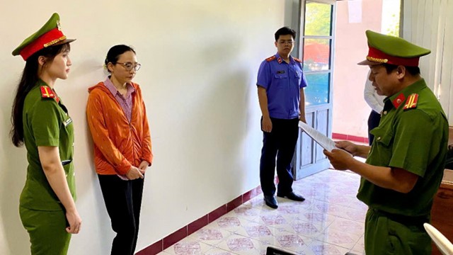 Bắt Kế toán trưởng Nguyễn Thị Hồng Nguyên