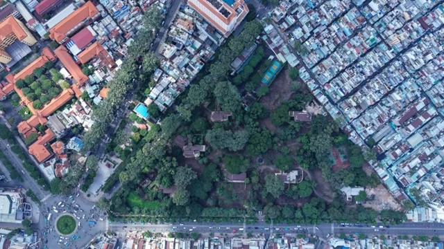 Khẩn trương dọn dẹp khu biệt thự Chú Hỏa làm đài tưởng niệm