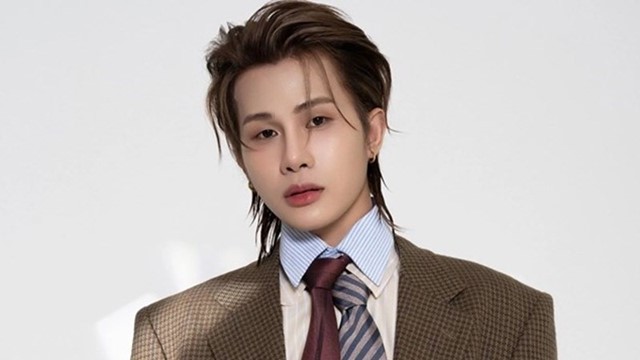 Ca sĩ Jack bị phạt 55 triệu, cấm diễn 9 tháng