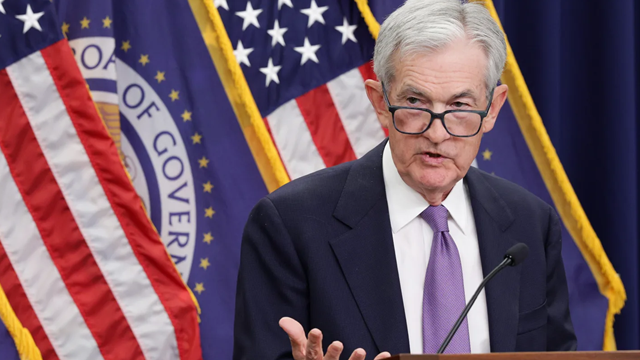 Fed 'rối loạn', cả thế giới nín thở chờ quyết định lãi suất cuối cùng của 2025