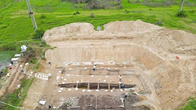 Tìm thấy 'kho báu' niên đại 2.000 năm trong vườn của một nông dân ở Bắc Ninh