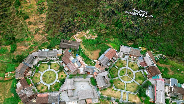 Việt Nam có ngôi làng lục giác nổi tiếng thế giới: Được bình chọn là 'điểm du lịch tốt nhất 2025', đón hơn 60.000 lượt khách trong 9 tháng