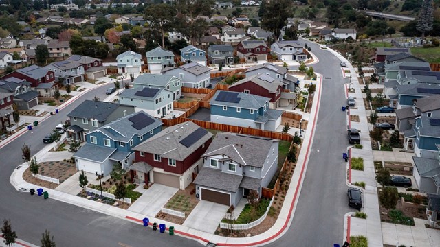 Giá nhà giảm hơn 260 triệu/căn nhưng người dân vẫn không mua: Chuyện gì xảy ra? 