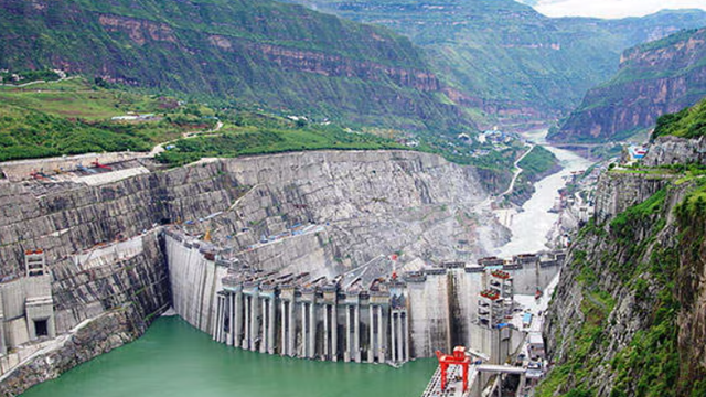 Láng giềng Việt Nam xây dựng đập thủy điện có sức chứa gấp 1,3 lần thủy điện Hòa Bình, tiêu tốn hơn 160.000 tỷ đồng
