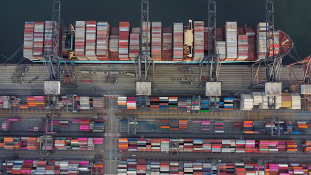 Đối tác của Mỹ bất ngờ giáng đòn áp thuế 1.400 mặt hàng: Châu Á 'lãnh đủ', Trung Quốc lập tức lên tiếng