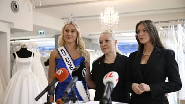 Một hoa hậu bị tước vương miện vì kỳ thị người Trung Quốc