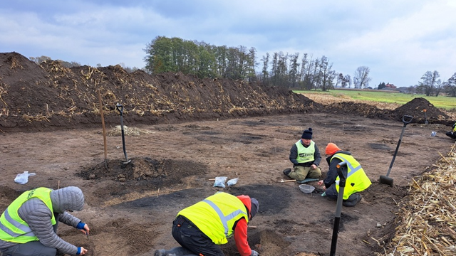 Phong tỏa khẩn cấp khu đất xây sân bay mới, phát hiện 'kho báu' 7.000 năm tuổi