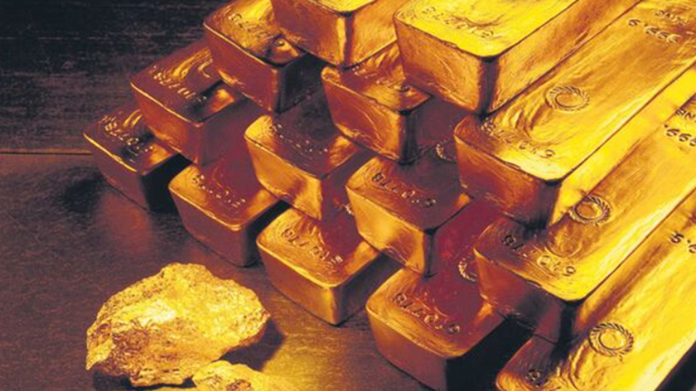 Thu giữ hơn 5kg vàng trị giá 7 tỷ đồng tại sân bay, hai nhân viên hàng không bị bắt