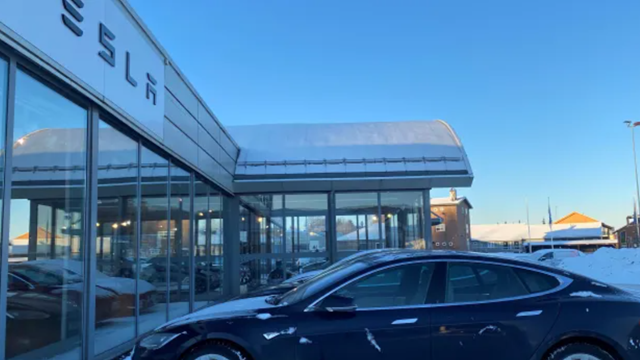 Quốc gia sắp 'khai tử' xe xăng?