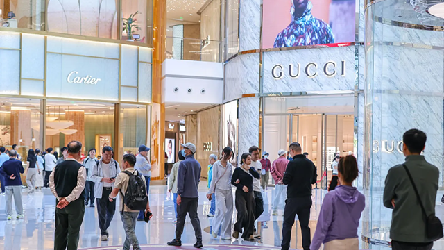 Lạm phát chạm đỉnh 3 năm, nền kinh tế lớn nhất châu Á vẫn chưa thoát 'bóng ma' giảm phát