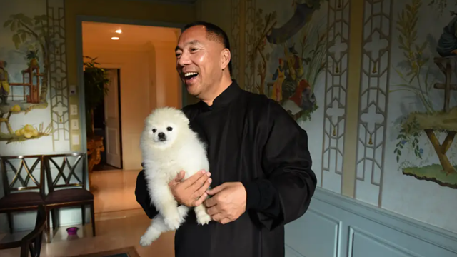 Thu giữ khẩn cấp biệt thự 300 tỷ đồng, nhiều xe sang... của tỷ phú bất động sản 