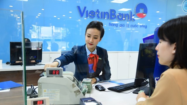 Chứng khoán 26/2: Vietinbank trở lại Top 3 cuộc đua vốn hóa