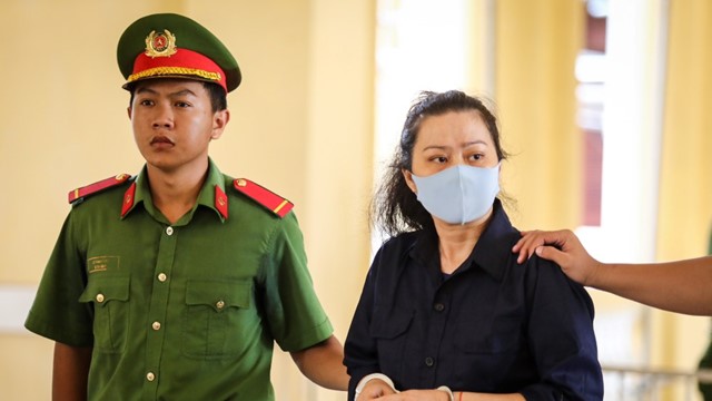 Đón 21 công dân do Campuchia trao trả, công an phát hiện ‘nữ quái’ buôn lậu Nguyễn Thị Hoa đang bị truy nã