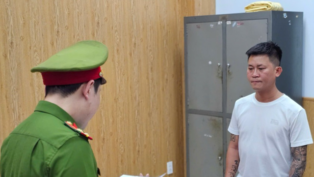 Bắt tạm giam ‘trùm’ cá độ Phạm Công Lộc