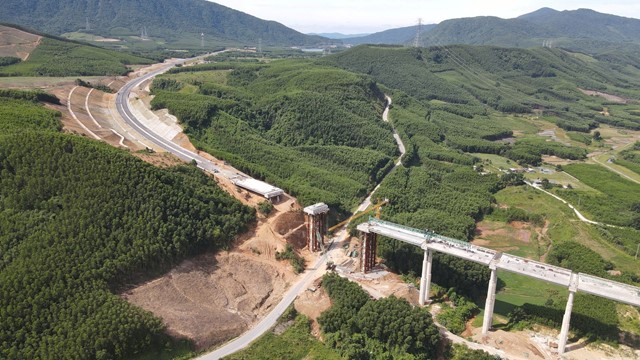 Dự kiến đúng 19/8, Việt Nam có thêm loạt tuyến cao tốc chính thức thông xe 