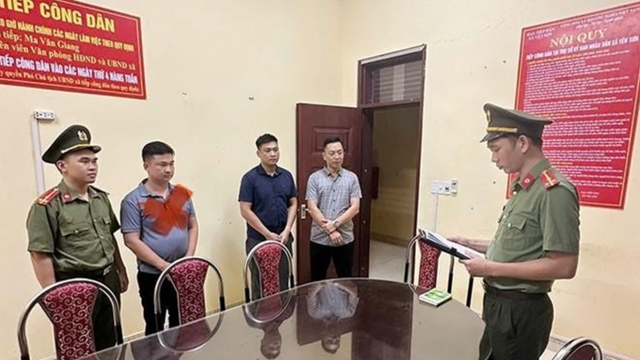 Khởi tố, bắt tạm giam hai đối tượng điều hành gần 400 website, phát tán hơn 22.000 video khiêu dâm