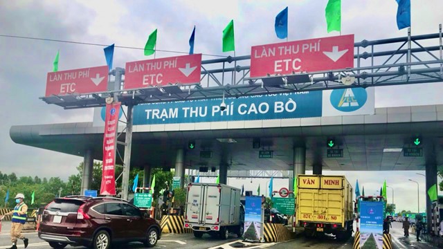 Sắp tới, chủ xe sẽ bị phạt nghiêm nếu làm điều này với thẻ ETC