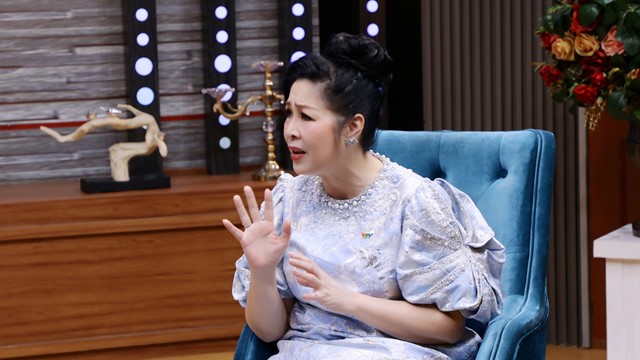 NSND Hồng Vân lên tiếng về đường dây lừa đảo 1.400 tỷ đồng