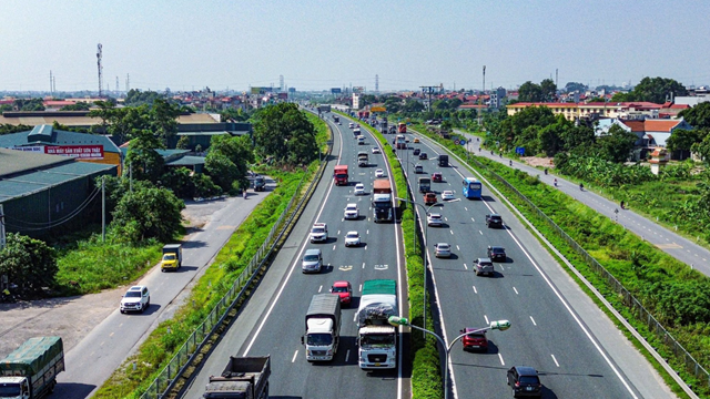 Cục CSGT có đề xuất mới liên quan việc trồng cây xanh ở dải phân cách cao tốc