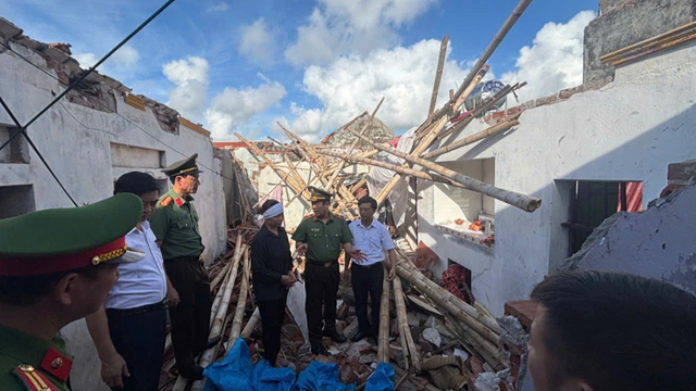 Bộ Công an xây 24 căn nhà mới cho các hộ dân phải chịu cảnh 'màn trời, chiếu đất'