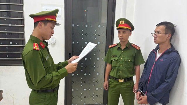 Truy xét, bắt khẩn cấp Đinh Văn Khoa sinh năm 1995