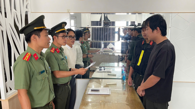 Bắt khẩn cấp ‘ông trùm’ bị Interpol truy nã đỏ tại Khánh Hòa