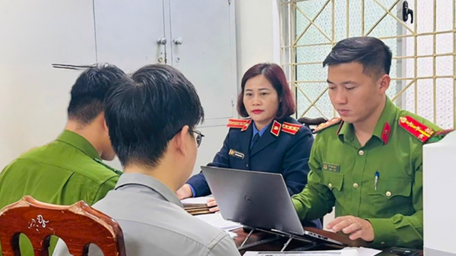 Bắt Dương Văn Đại vì lừa đưa người đi Canada làm việc rồi chiếm đoạt 10 tỷ đồng