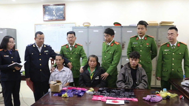 Tịch thu 18.200 viên ma túy tổng hợp và 30 gói heroin, bắt chủ mưu Sầm Thị Hiền