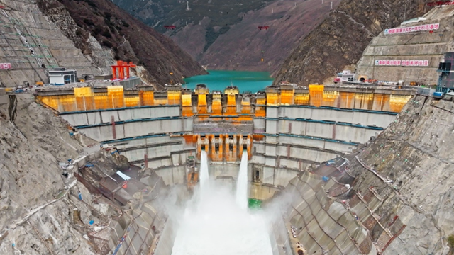 Láng giềng Việt Nam vận hành nhà máy thủy điện đập vòm ở độ cao lớn nhất nước: Thuộc chuỗi 13 dự án dọc một đoạn sông, chính thức hoạt động sau hơn 20 năm