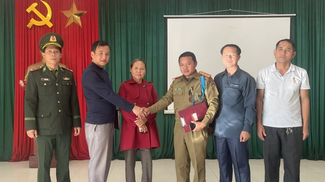 Bắt, di lý 'nữ doanh nhân' SN 1968 từ Lào về Việt Nam