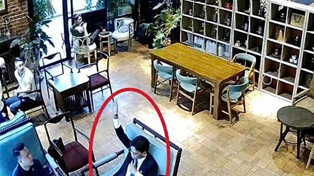 Hoãn xét xử ‘tổng tài’ Nguyễn Văn Thiên SN 1998