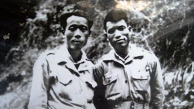 Vị Đội trưởng đầu tiên của Đội Việt Nam Tuyên truyền Giải phóng quân, được phong quân hàm Thiếu tướng khi mới 33 tuổi