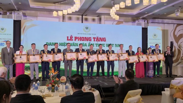 Việt Nam lần đầu tiên phong tặng danh hiệu Nghệ nhân Văn hóa Ẩm thực