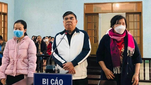 Tuyên phạt 12,5 năm tù đối với một cựu Chánh văn phòng tỉnh