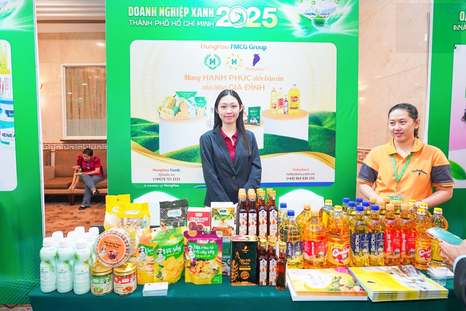 Nhiều doanh nghiệp thuộc hệ sinh thái HungHau Holdings được trao danh hiệu Doanh nghiệp Xanh TP.HCM - ảnh 4